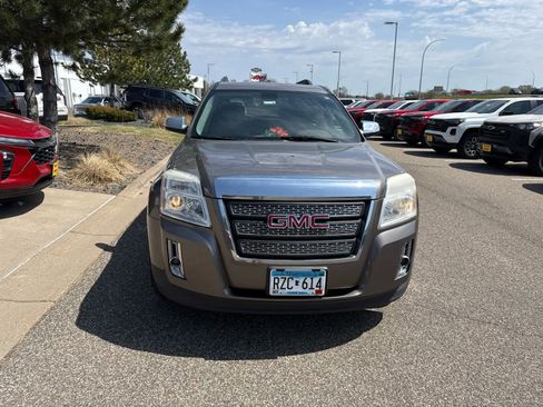 Used 2010 GMC Terrain SLT AWD/4WD image 2