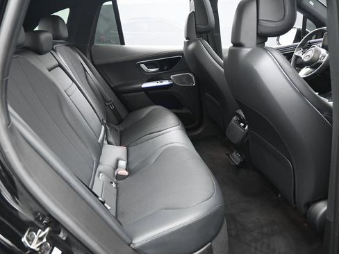 Used 2023 Mercedes-Benz EQE 500 4MATIC SUV image 31