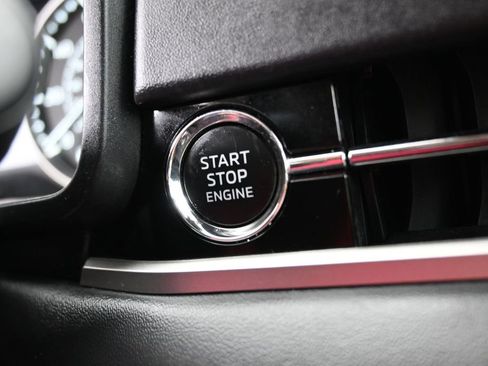 Used 2024 Mitsubishi Outlander ES AWD/4WD image 21