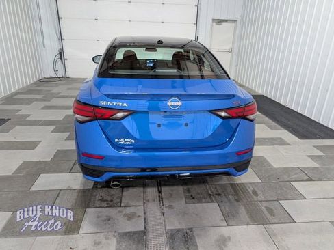 Used 2025 Nissan Sentra SR FWD image 3