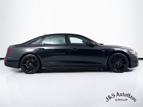 Used 2022 Audi A8 L 3.0T image 8