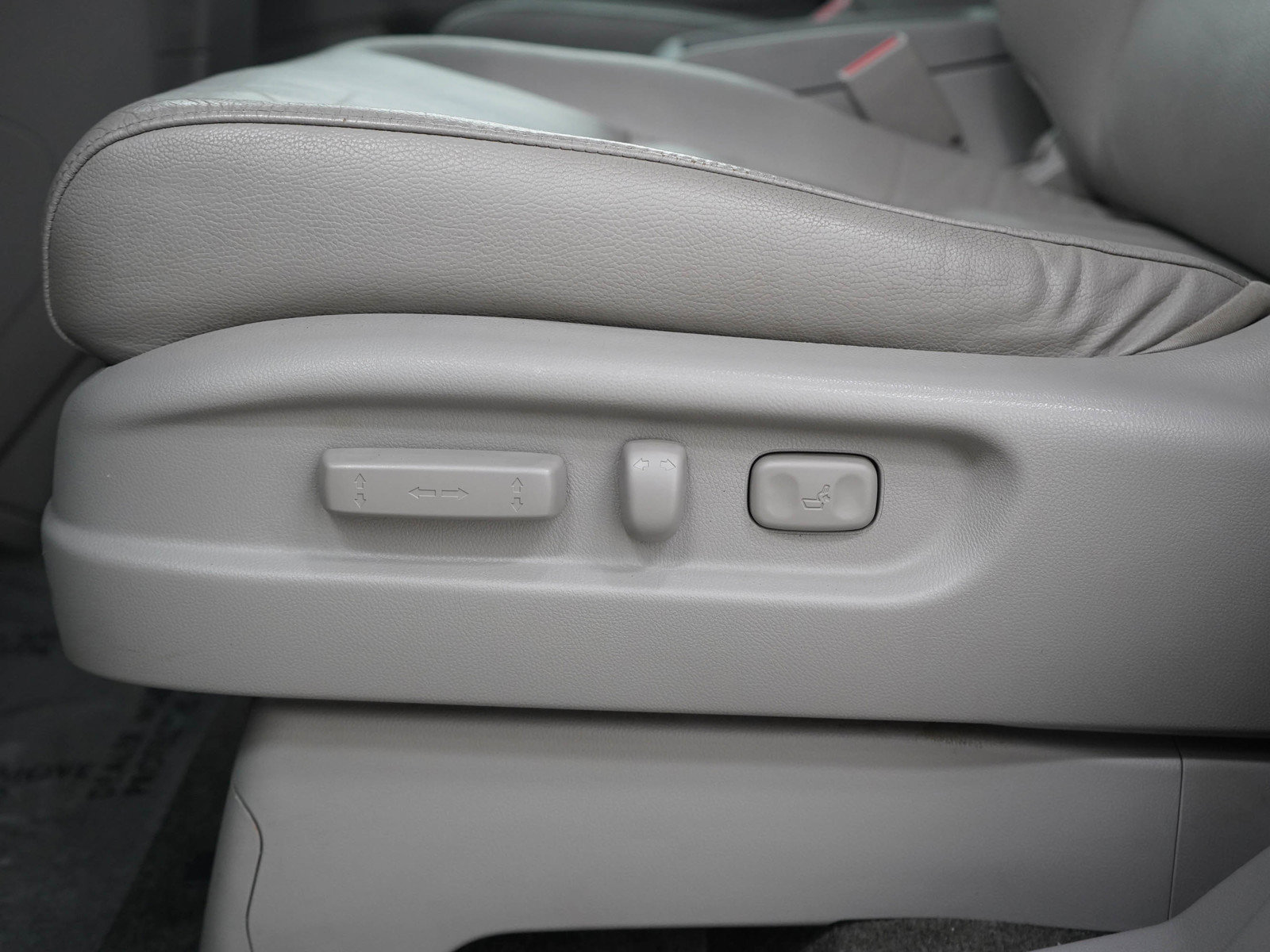 Used 2012 Honda Odyssey Touring image 33
