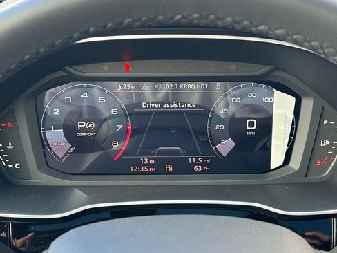New 2025 Audi Q3 2.0T Premium Plus image 23