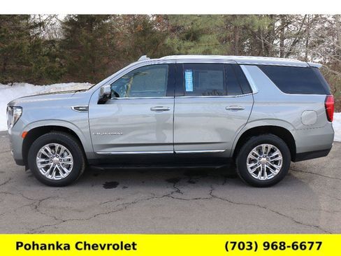 Certified 2023 GMC Yukon SLT w/ SLT Luxury Package image 4