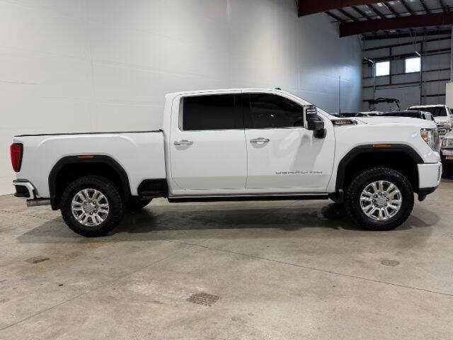 Used 2021 GMC Sierra 3500 Denali w/ Denali Ultimate Package AWD/4WD image 7