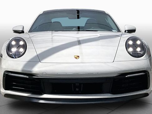 Used 2020 Porsche 911 Carrera S RWD image 3