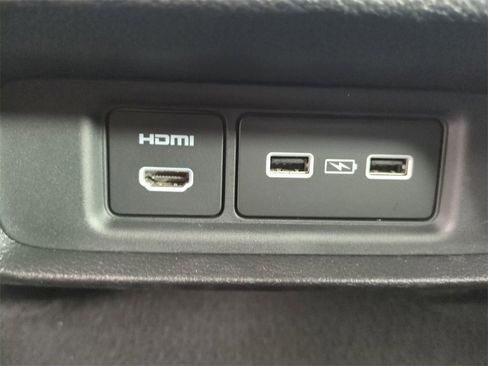 Used 2024 Honda Odyssey Touring image 18