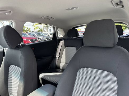 Used 2019 Hyundai Kona SEL FWD image 41