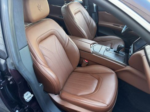 Used 2017 Maserati Quattroporte S Q4 image 38