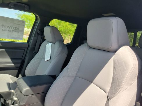 New 2026 Toyota Tacoma SR5 w/ SR5 Upgrade Package RWD image 21