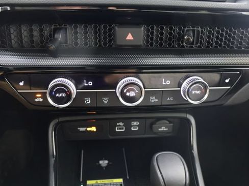 Used 2025 Honda CR-V Sport Touring image 15