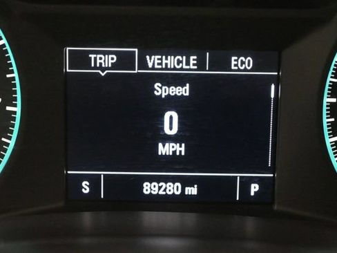 Used 2022 Chevrolet Equinox LS FWD image 37
