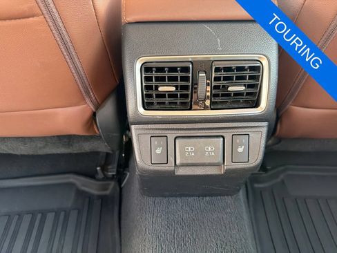 Used 2019 Subaru Outback 2.5i Touring w/ Popular Package #3A AWD/4WD image 22