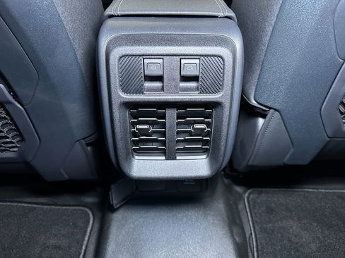 New 2025 Ford Bronco Badlands image 22