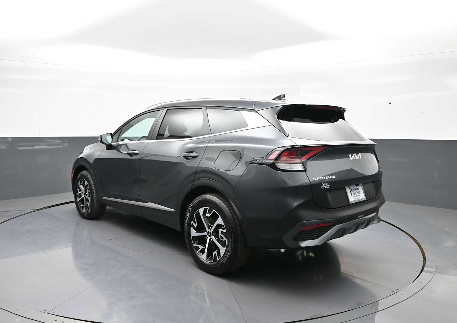 Certified 2023 Kia Sportage EX AWD/4WD image 8