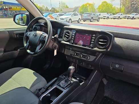 Used 2021 Toyota Tacoma SR w/ SR Convenience Package RWD image 37