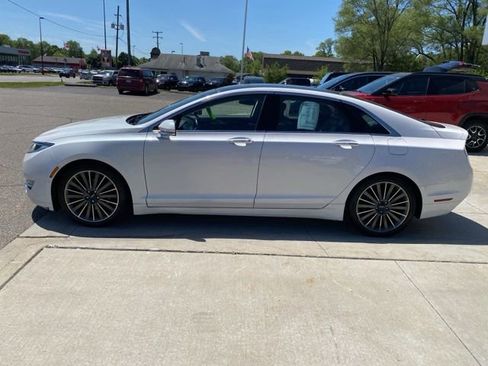 Used 2015 Lincoln MKZ AWD w/ Equipment Group 102A Reserve image 8