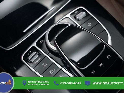 Used 2017 Mercedes-Benz E 300 image 24