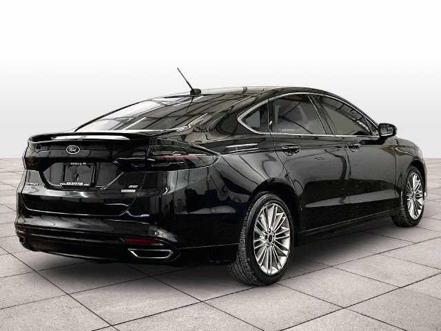 Used 2015 Ford Fusion SE w/ Equipment Group 202A FWD image 12