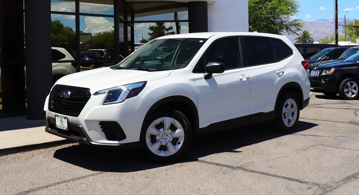 Used 2022 Subaru Forester AWD/4WD image 2