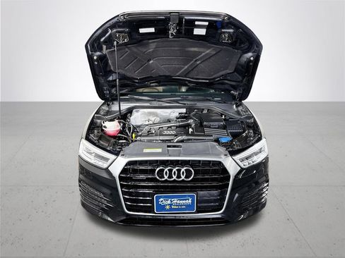 Used 2016 Audi Q3 2.0T Prestige w/ Prestige Package AWD/4WD image 23
