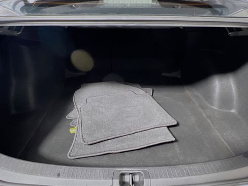 Used 2025 Toyota Corolla SE image 34