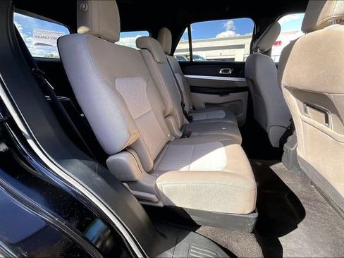 Used 2018 Ford Explorer 4WD image 29
