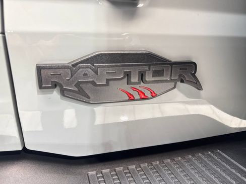 Used 2024 Ford Bronco Raptor w/ Interior Carbon Fiber Pack 6 AWD/4WD image 20