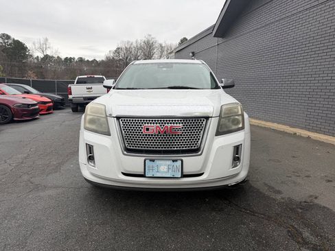 Used 2015 GMC Terrain Denali image 2