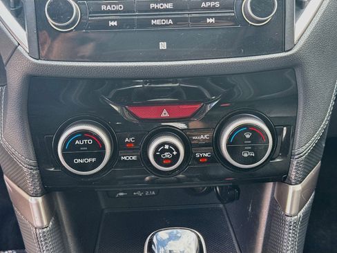 Used 2019 Subaru Forester Limited AWD/4WD image 12