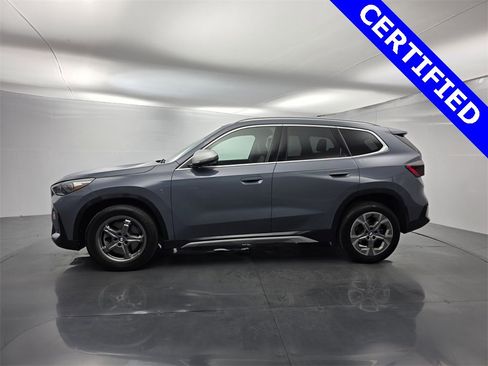 Used 2023 BMW X1 xDrive28i w/ Premium Package image 7