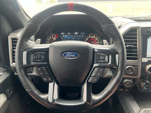 Used 2018 Ford F150 Raptor w/ Equipment Group 802A Luxury AWD/4WD image 20