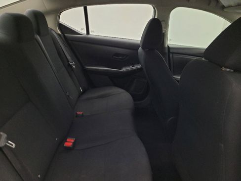 Used 2024 Nissan Sentra S FWD image 19