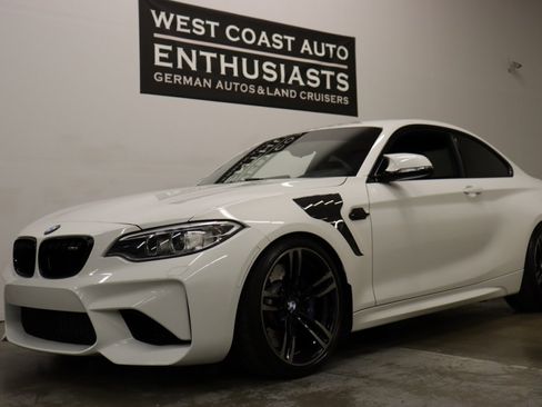 Used 2017 BMW M2 RWD image 1