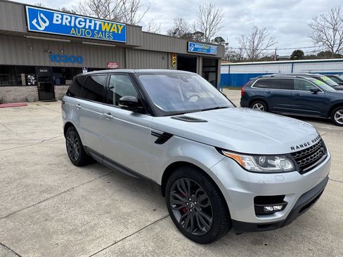 Used 2017 Land Rover Range Rover Sport Supercharged image 3