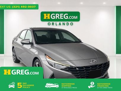 Used 2021 Hyundai Elantra SEL w/ Convenience + Premium Package
