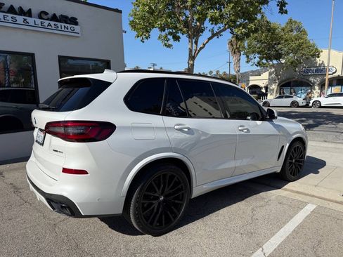 Used 2022 BMW X5 sDrive40i w/ M Sport Package RWD image 7
