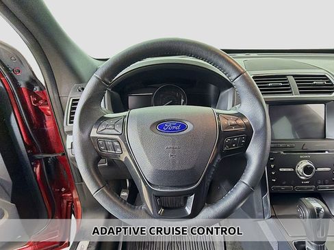 Used 2018 Ford Explorer Limited w/ Equipment Group 301A image 5