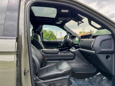Certified 2025 Ford Expedition Tremor AWD/4WD image 13