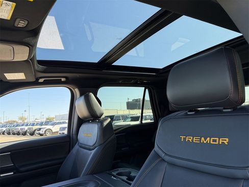 New 2025 Ford Expedition Tremor image 42