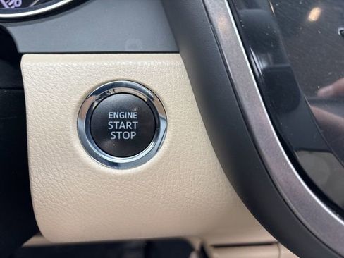 Used 2020 Toyota Camry XLE image 31