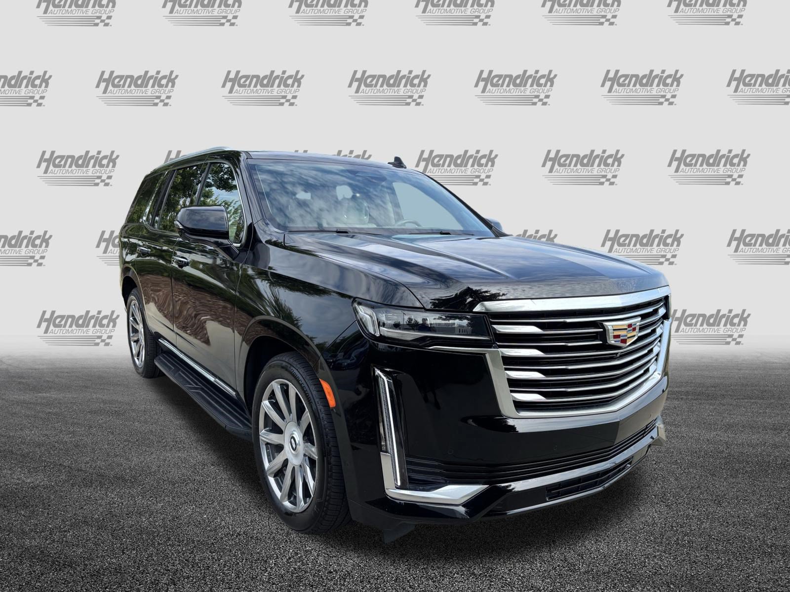 Used 2021 Cadillac Escalade Premium Luxury Platinum RWD image 2