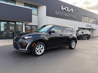 Used 2024 Kia Soul LX w/ Option Group 015