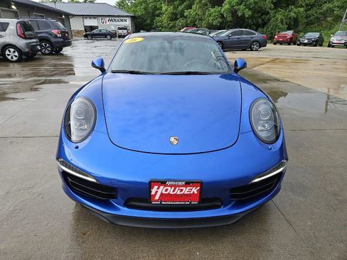 Used 2016 Porsche 911 Carrera 4S AWD/4WD image 2