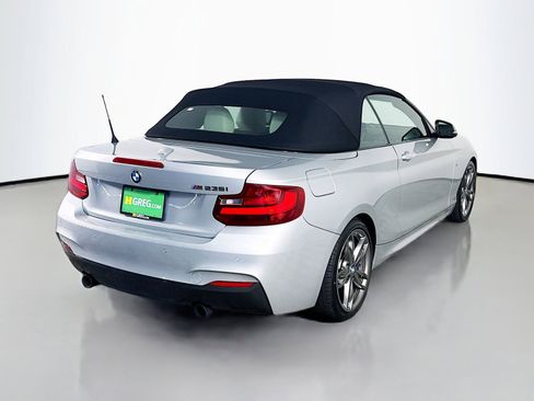Used 2016 BMW M235i Convertible RWD image 7