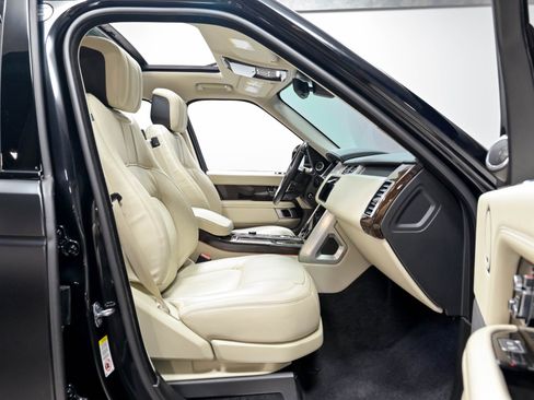 Used 2020 Land Rover Range Rover HSE AWD/4WD image 27