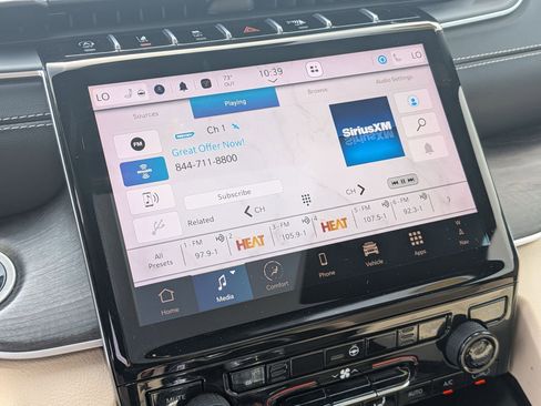 Certified 2024 Jeep Grand Cherokee Limited image 21