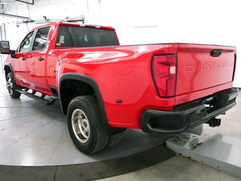 Used 2021 GMC Sierra 3500 4x4 Crew Cab w/ Convenience Package image 5