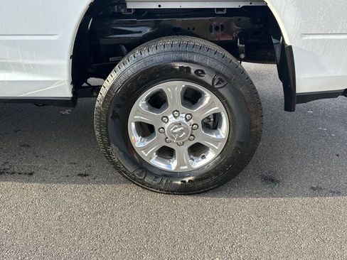 Certified 2024 RAM 2500 Big Horn w/ Safety Group image 21