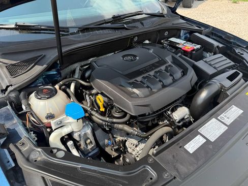 Used 2018 Volkswagen Passat 2.0T SE FWD image 37